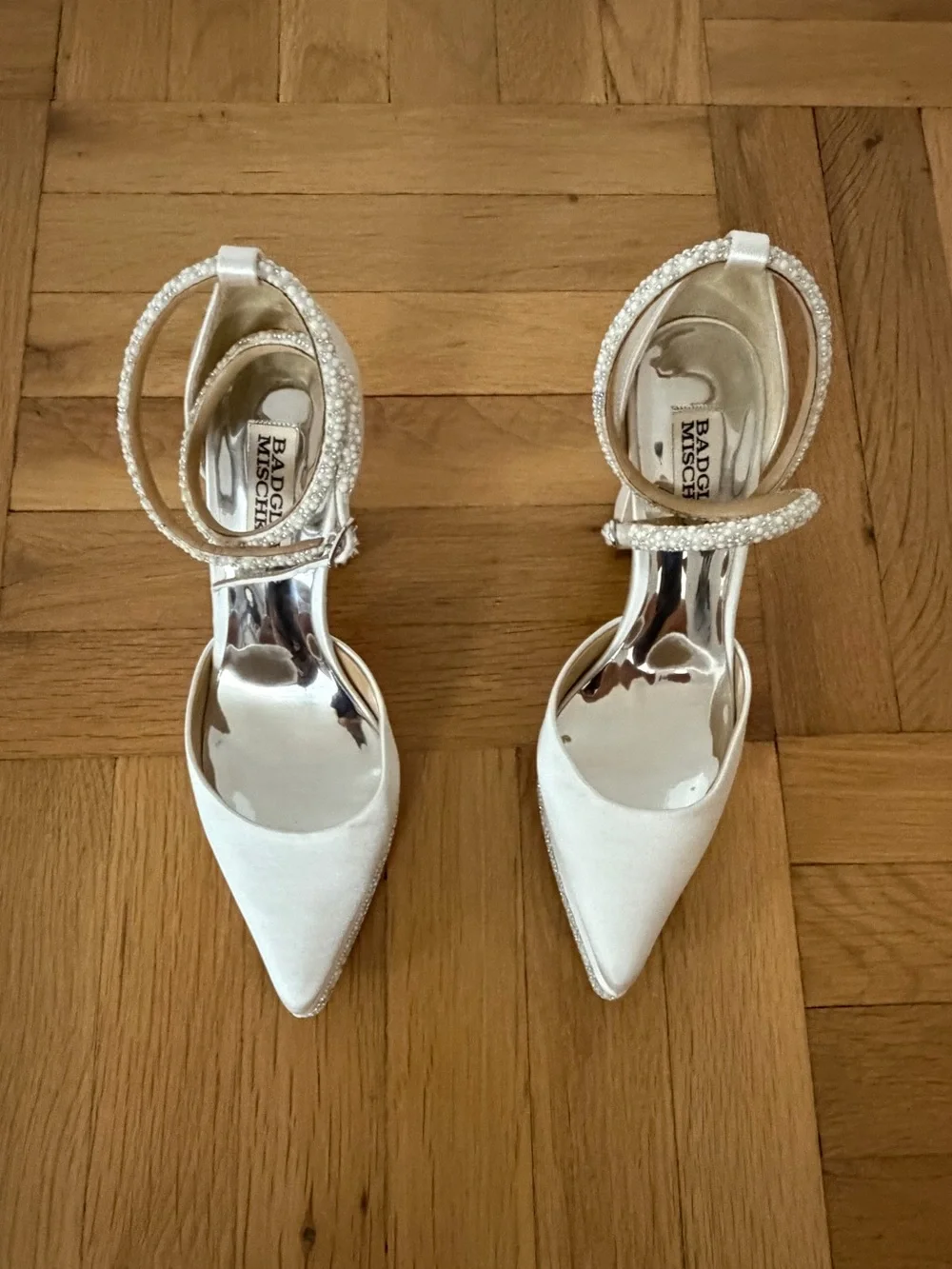 Badgley Mischka White Platform Pump with Glitter Ankle Strap
